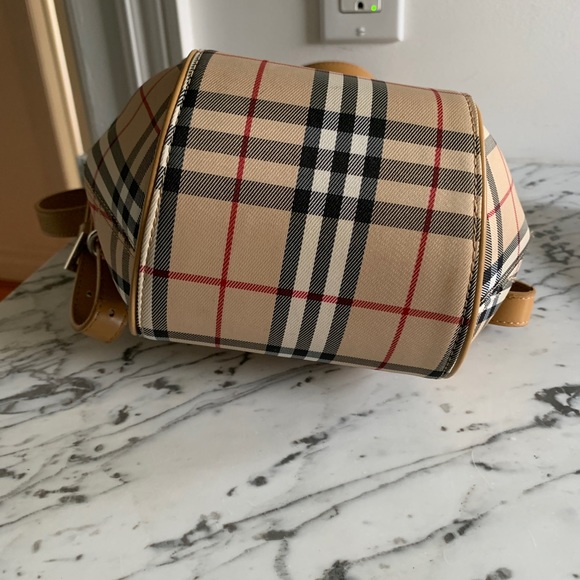 Edouardo Mourani Backback - Picture 14 of 14